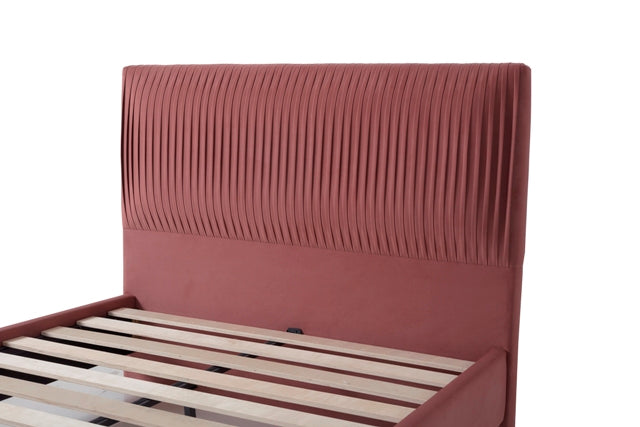 Layla 6' Bed - Blush